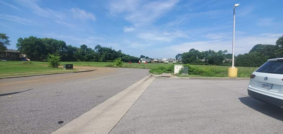 Henderson Run Blvd.